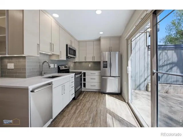 780 W Moorhead Circle #B Boulder, CO 80305