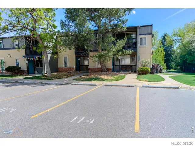 780 W Moorhead Circle #B Boulder, CO 80305