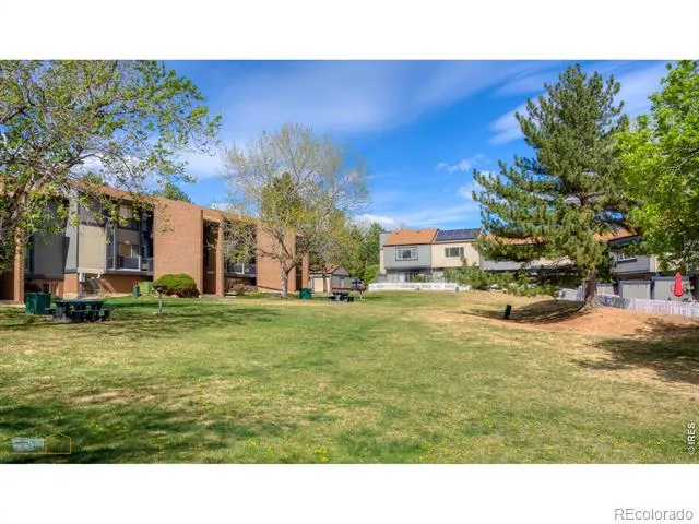 780 W Moorhead Circle #B Boulder, CO 80305