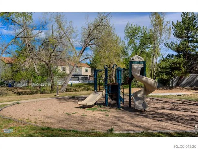 780 W Moorhead Circle #B Boulder, CO 80305