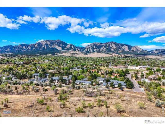 780 W Moorhead Circle #B Boulder, CO 80305