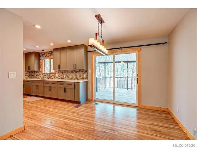 166 Cherokee Road Lyons, CO 80540