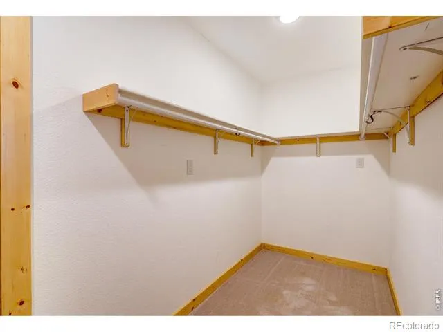 166 Cherokee Road Lyons, CO 80540