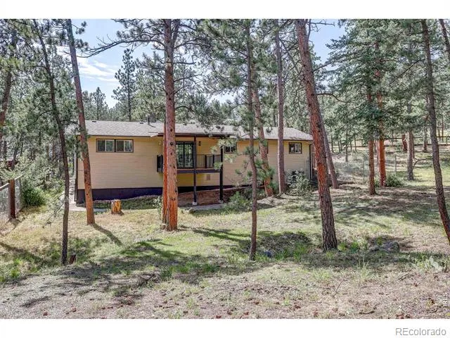 166 Cherokee Road Lyons, CO 80540