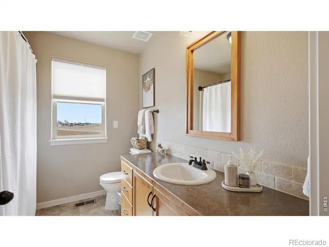40690 Leif Lane Ault, CO 80610