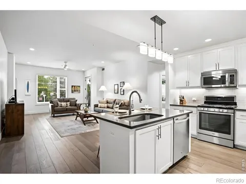 3401 Arapahoe Avenue ##104
