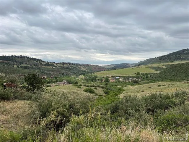 306 River Way Lyons, CO 80540