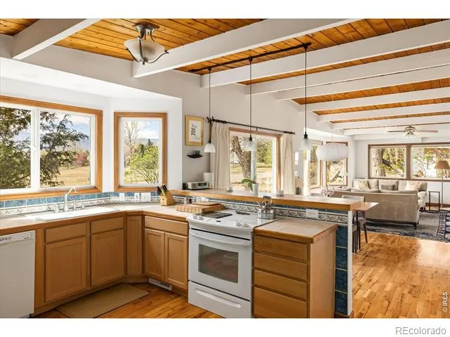 1675 Upland Avenue Boulder, CO 80304
