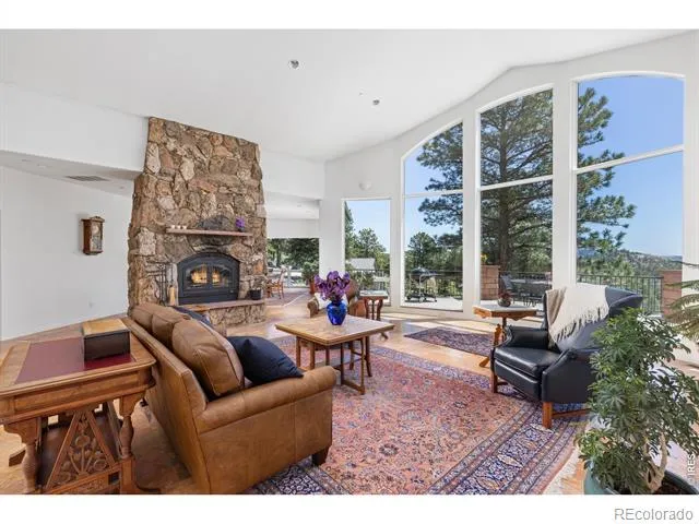 95 Rowell Drive Lyons, CO 80540