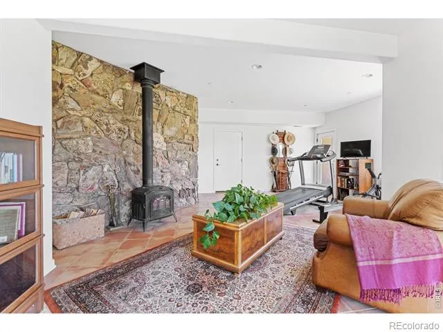 95 Rowell Drive Lyons, CO 80540