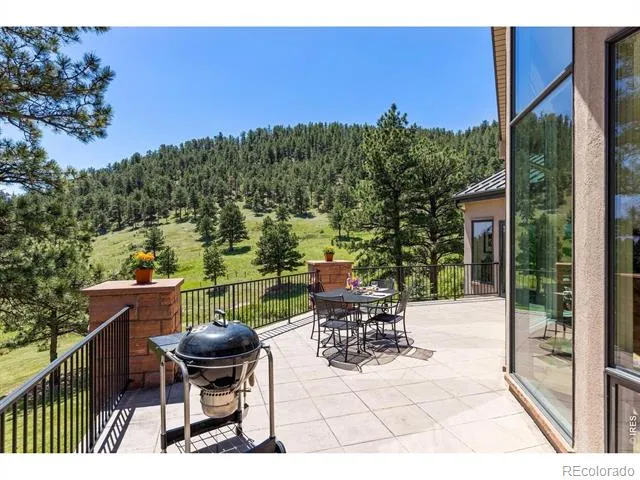 95 Rowell Drive Lyons, CO 80540