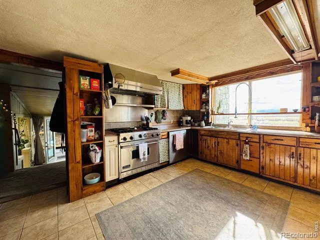 417 Grant Street Walden, CO 80480