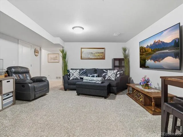 715 Apex Trail Ault, CO 80610