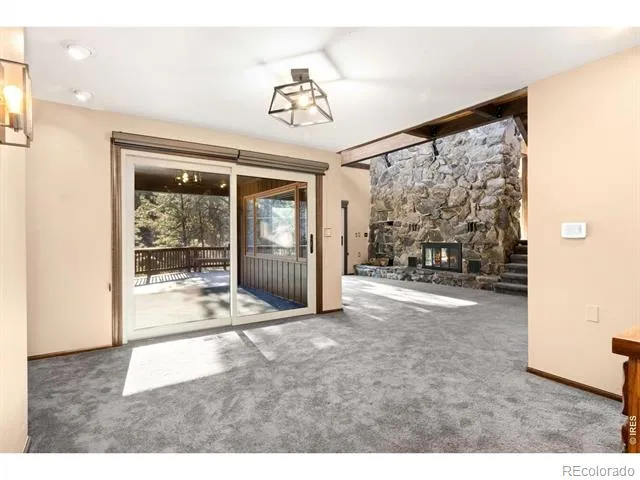 31 Kings Canyon Road Bellvue, CO 80512