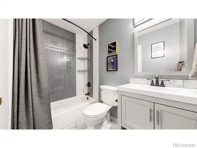 3354 S Flower Street #7 Lakewood, CO 80227