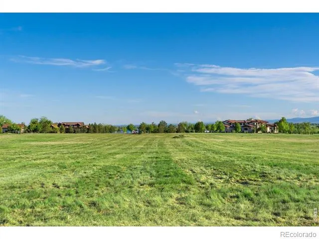 9715 Meadow Ridge Lane Longmont, CO 80504