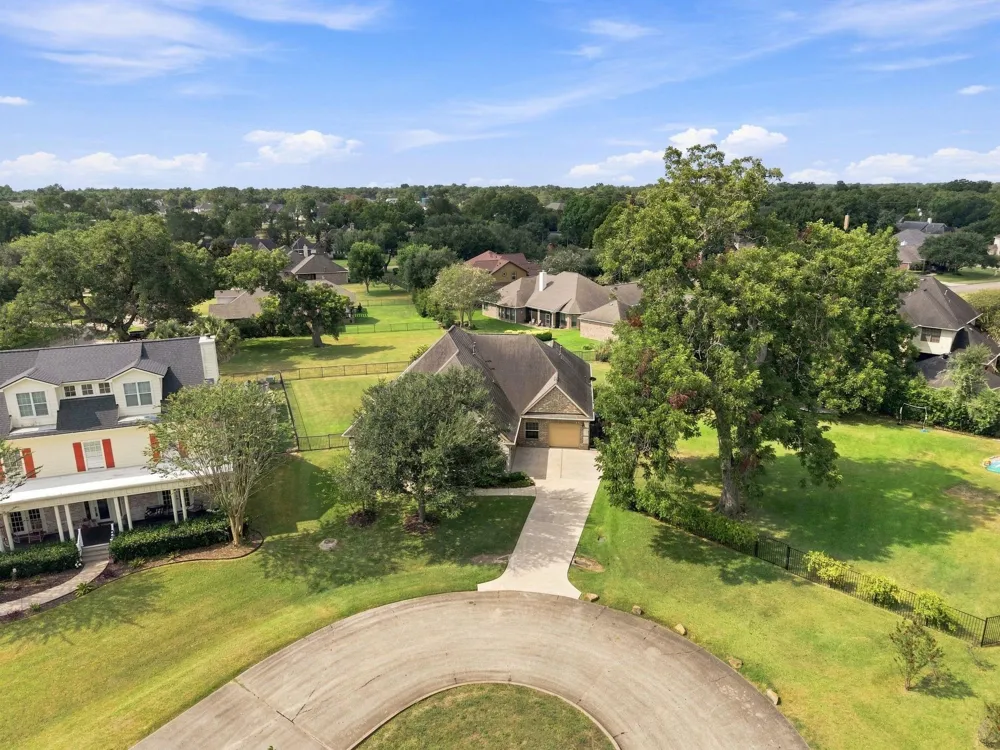 33107 Whickham Circle Weston Lakes, TX 77441