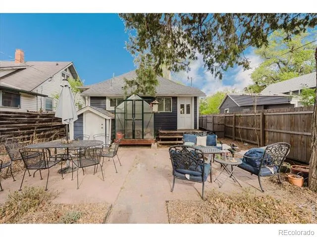 443 Baker Street Longmont, CO 80501