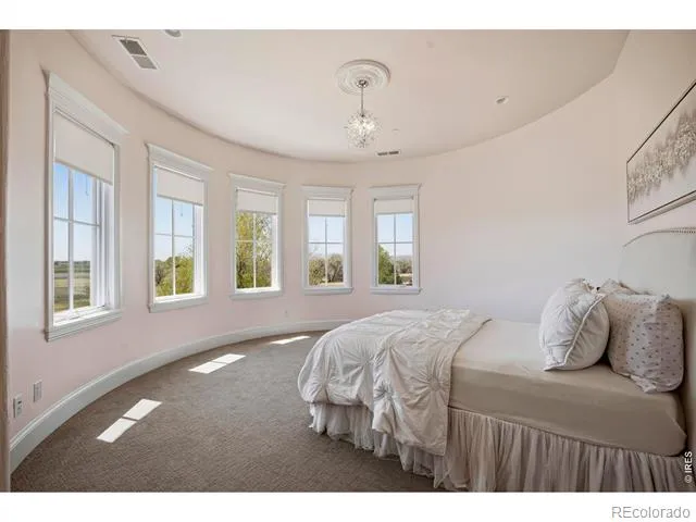 9837 Shoreline Drive Longmont, CO 80504
