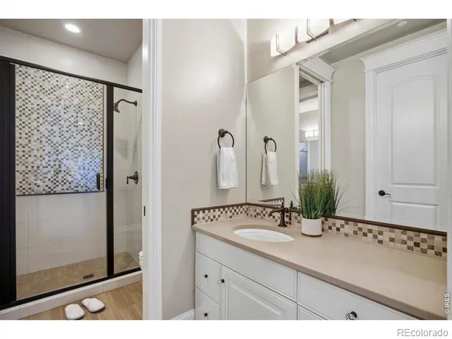 9837 Shoreline Drive Longmont, CO 80504