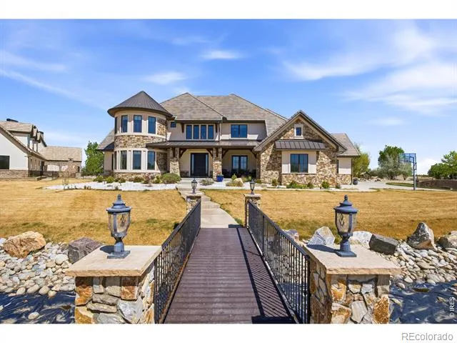 9837 Shoreline Drive Longmont, CO 80504