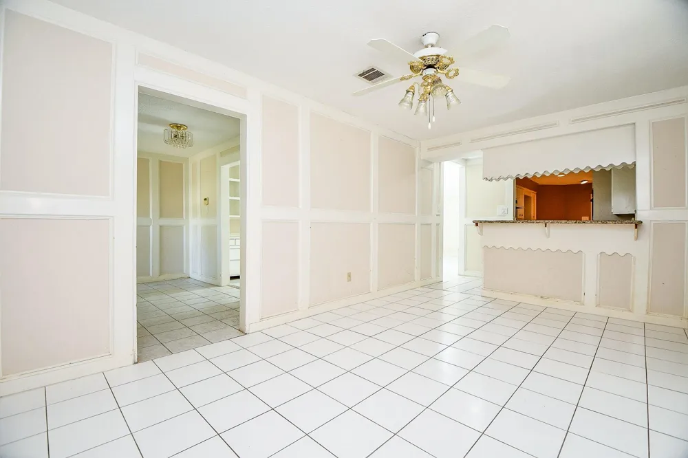 25121 Lakeview Road Katy, TX 77494