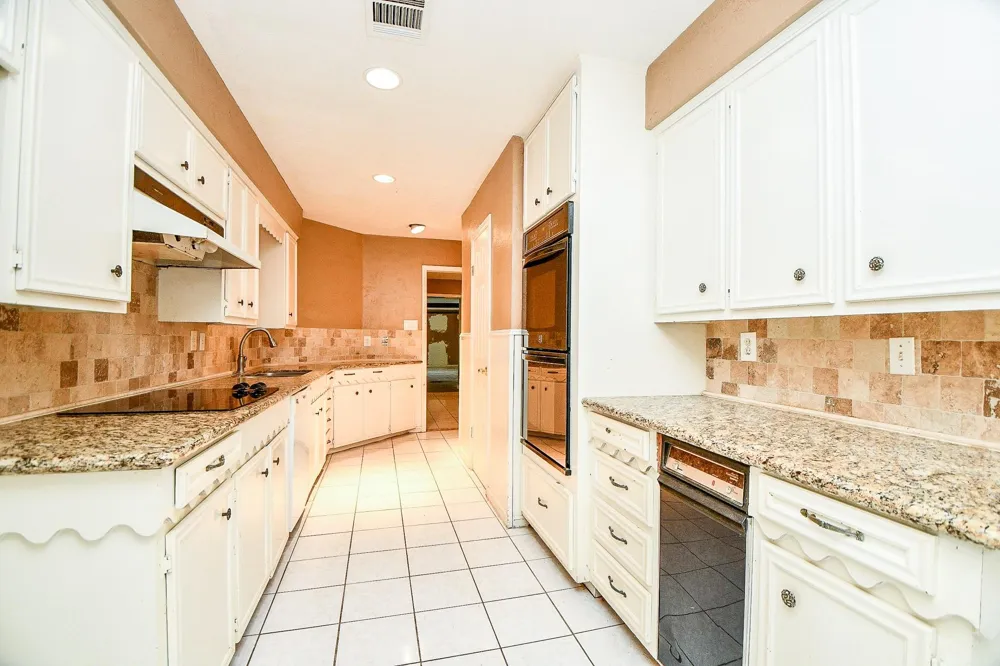 25121 Lakeview Road Katy, TX 77494