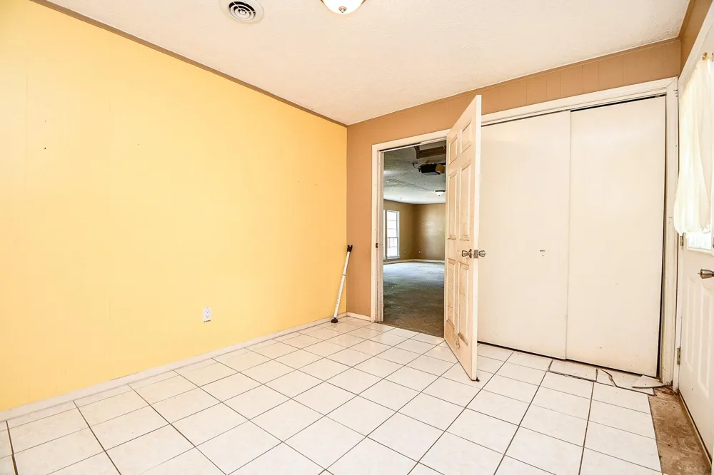 25121 Lakeview Road Katy, TX 77494