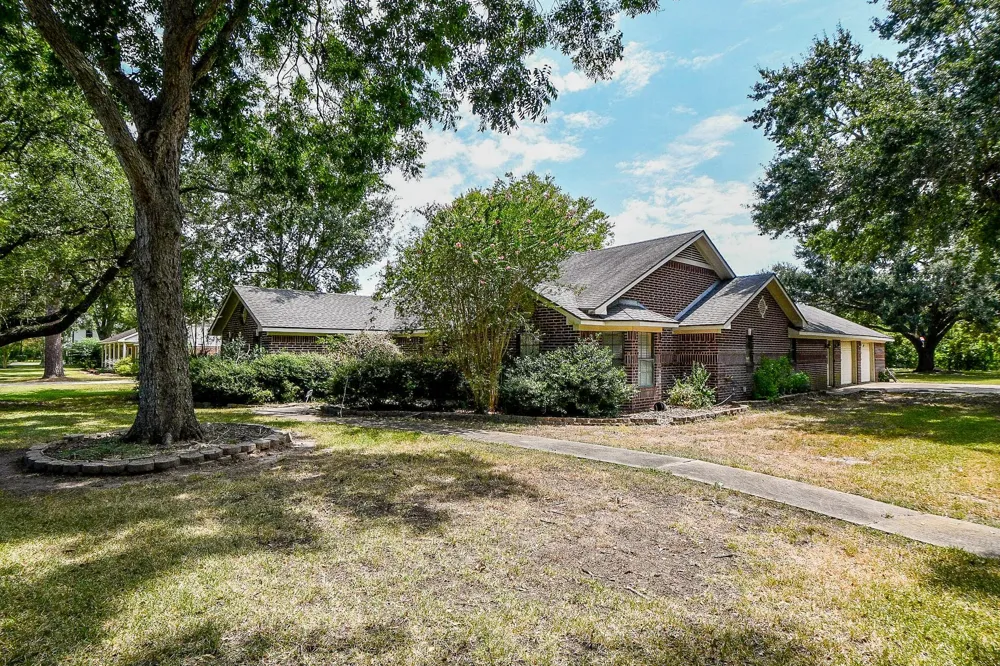 25121 Lakeview Road Katy, TX 77494