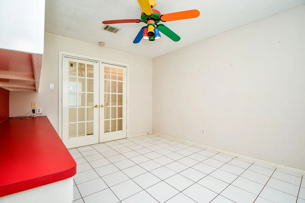 25121 Lakeview Road Katy, TX 77494