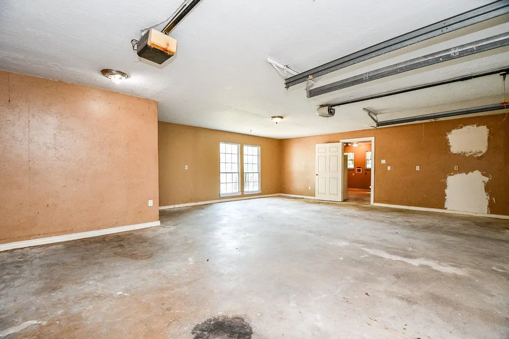25121 Lakeview Road Katy, TX 77494