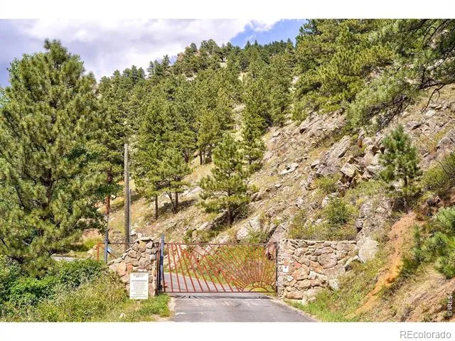 695 Cutter Lane Boulder, CO 80302