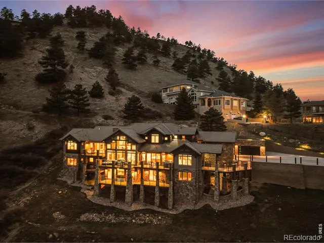 166 Valley View Way Boulder, CO 80304