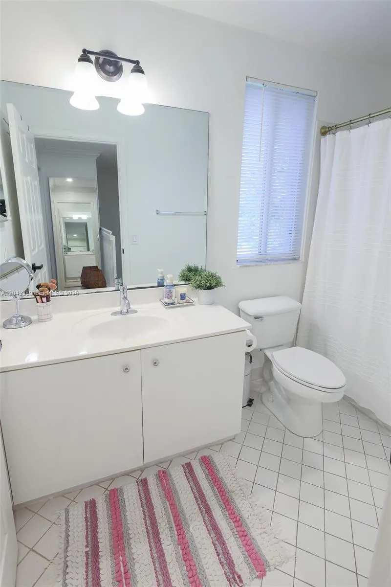 4275 Ironwood Ct Weston, FL 33331