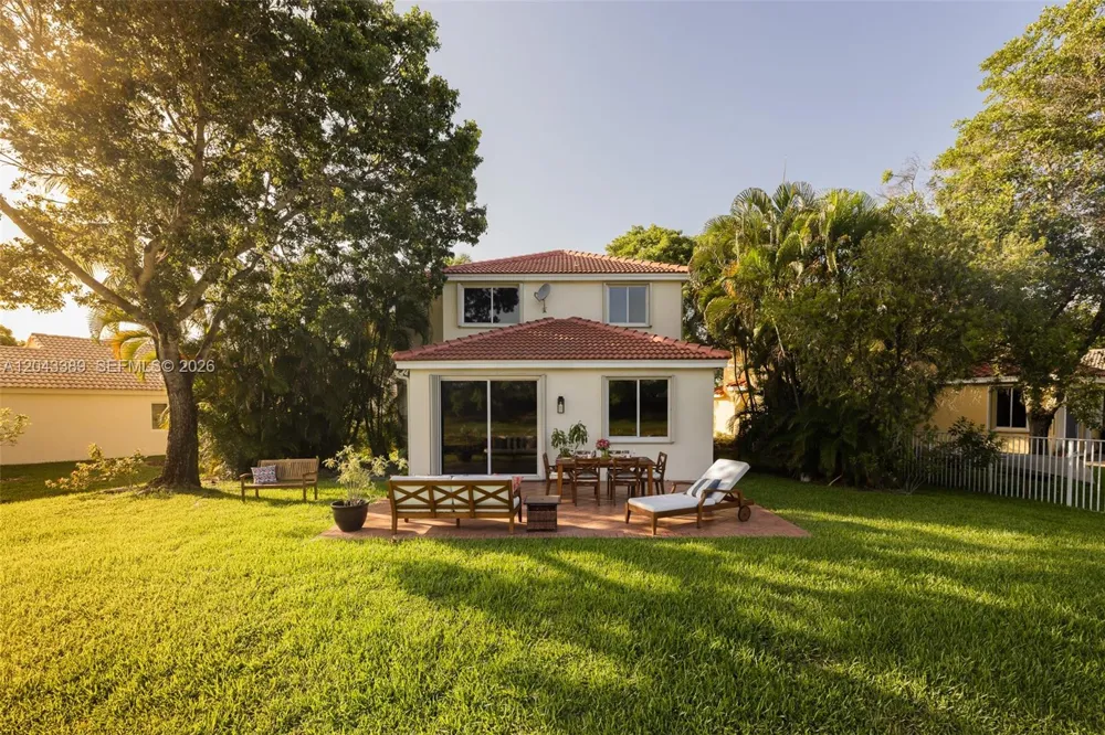 4275 Ironwood Ct Weston, FL 33331