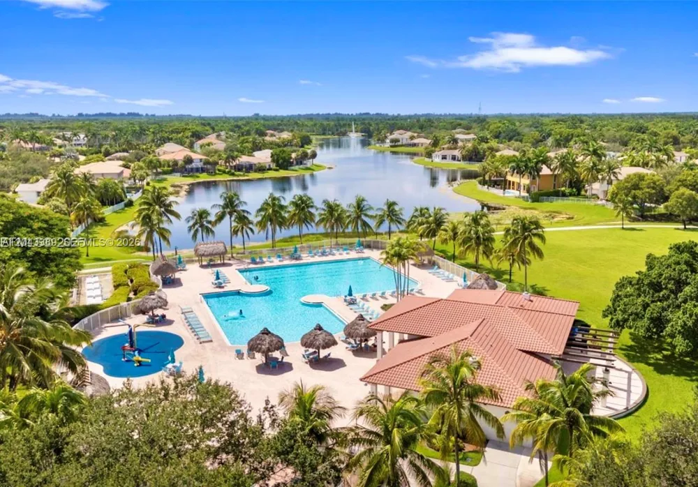 4275 Ironwood Ct Weston, FL 33331