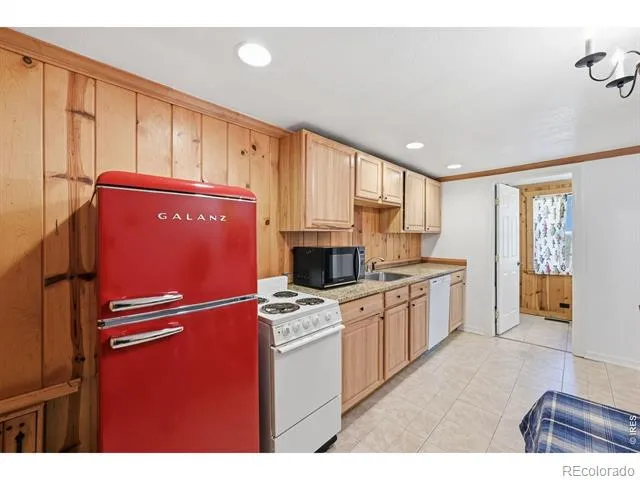 29070 Highway 72 Golden, CO 80403