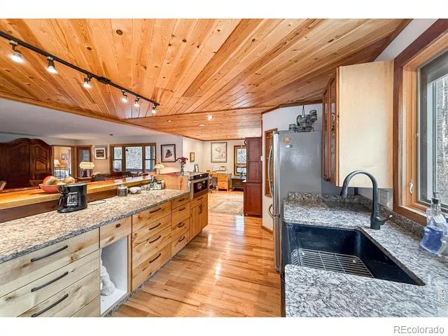 2508 Riverside Drive Lyons, CO 80540