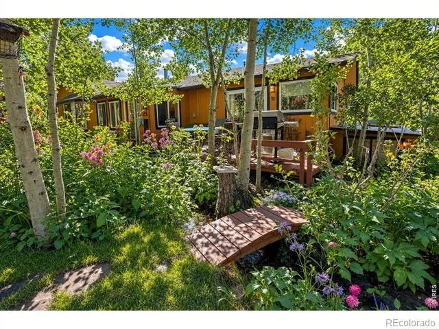 2508 Riverside Drive Lyons, CO 80540