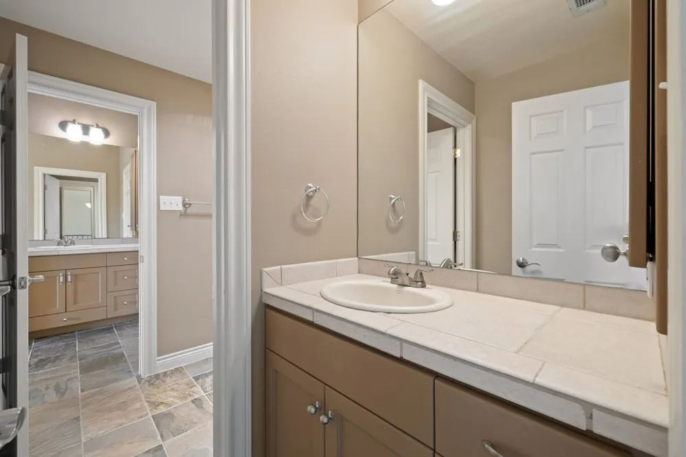5 Tiburon Court The Hills, TX 78738