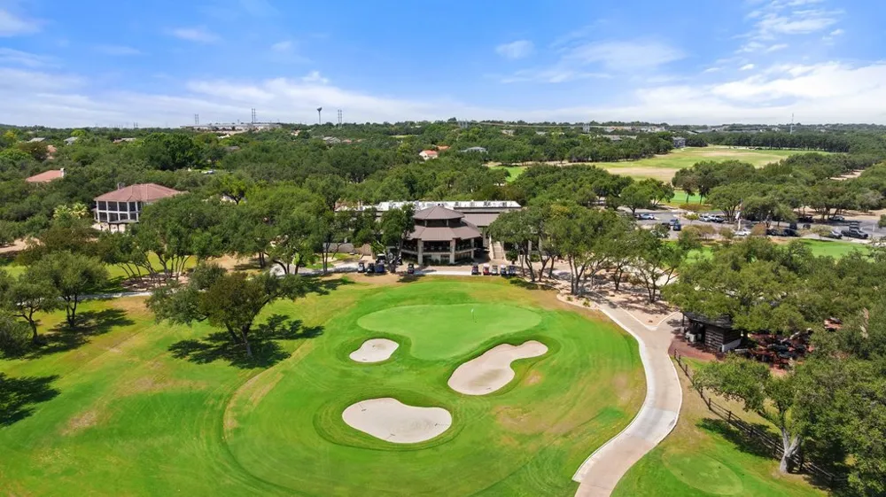 5 Tiburon Court The Hills, TX 78738