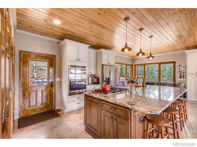 7008 Bluff Trail Morrison, CO 80465