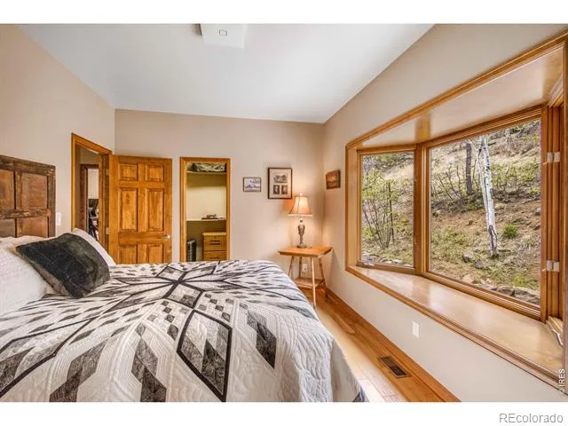 7008 Bluff Trail Morrison, CO 80465