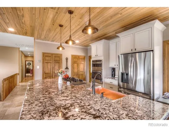 7008 Bluff Trail Morrison, CO 80465