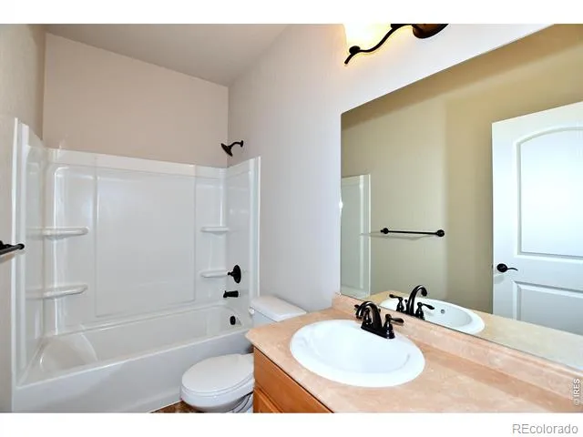 524 86th Avenue Greeley, CO 80634