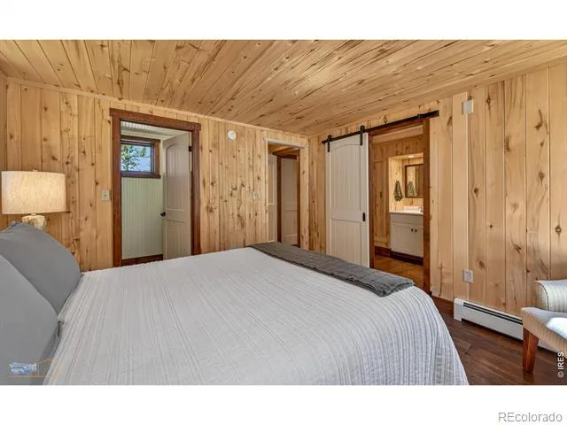 942 Spruce Drive Lyons, CO 80540