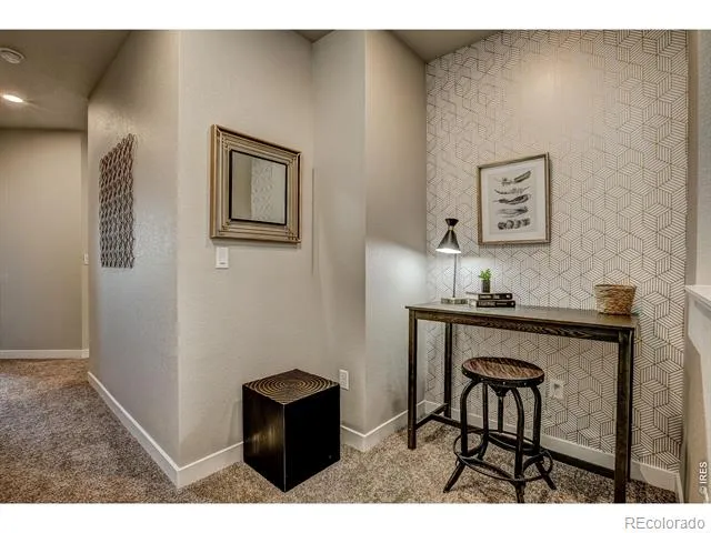 410 High Point Drive #206 Longmont, CO 80504