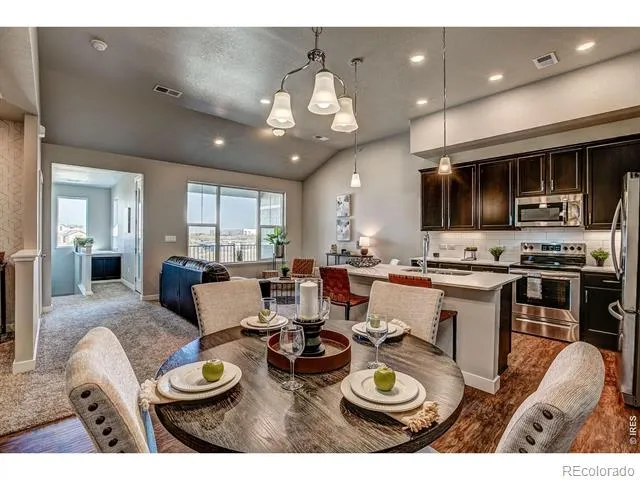 410 High Point Drive #206 Longmont, CO 80504