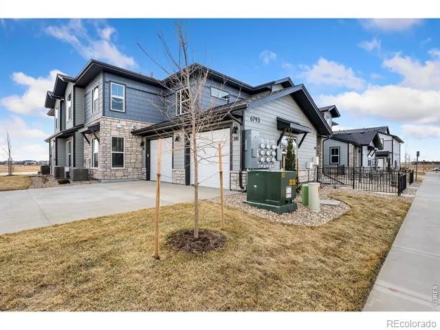 6793 Maple Leaf Drive #201 Timnath, CO 80547