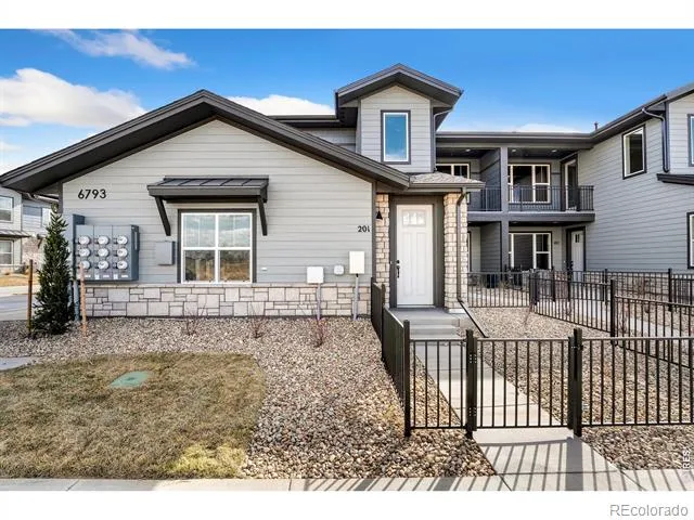6793 Maple Leaf Drive #201 Timnath, CO 80547